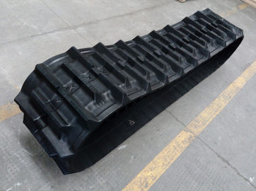 Custom Continuous Rubber Track , Kubota Rubber Tracks For Combine Harvesters