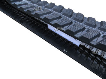 Durable AVT Replacement Rubber Tracks For Excavators Less Round Damage