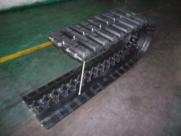 Good price Heavy Equipment Segmented Rubber Tracks 450x110 wtih Flexible Length for Military Vehicle online
